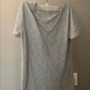 Mossimo V Neck Tee